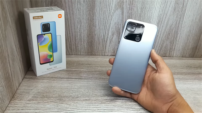 Phiên bản Redmi 10A màu trắng ít bị bám mồ hôi và dấu vân tay