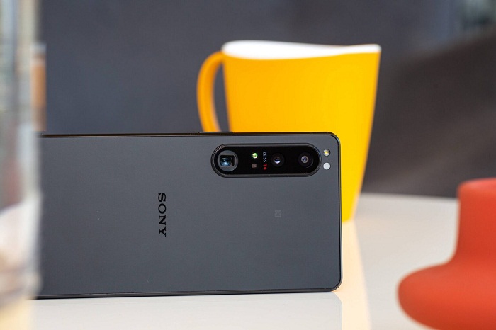 Khó nhận ra sự khác biệt giữa Xperia 1 III và Xperia 1 IV