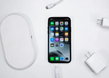 Đừng ngần ngại sắm cho iPhone của mình bộ phụ kiện sạc chính hãng để đảm bảo sử dụng được lâu bền.