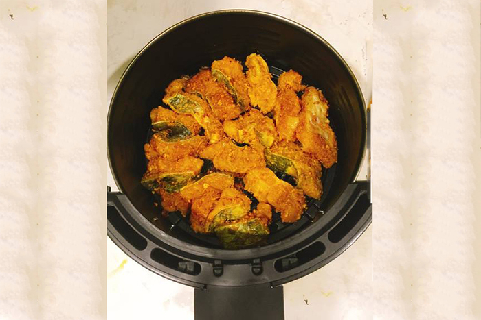 Nướng cá bằng nồi chiên không dầu