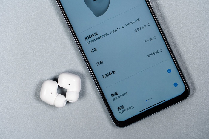 Redmi Buds 4 được tích hợp công nghệ Bluetooth 5.2 cho kết nối ổn định với độ trễ thấp