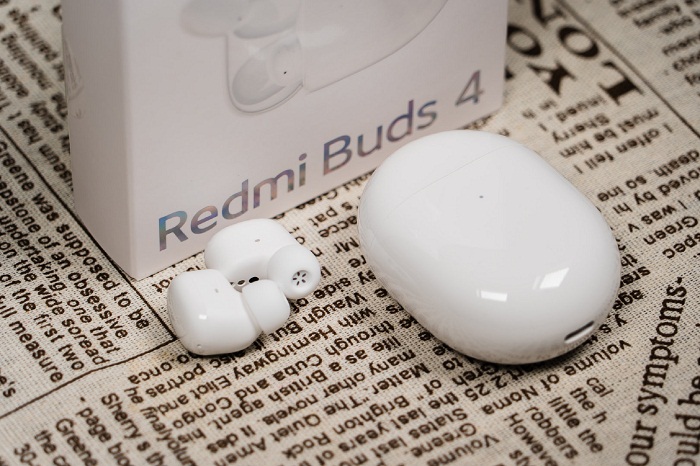 Cách thiết kế case sạc cũng khá đơn giản