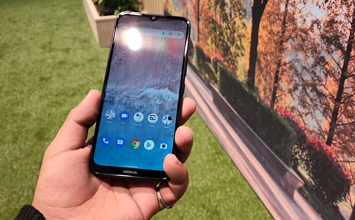 Trải nghiệm dưới trời nắng vẫn cho độ chi tiết cao, sáng và hiển thị thông tin rõ ràng