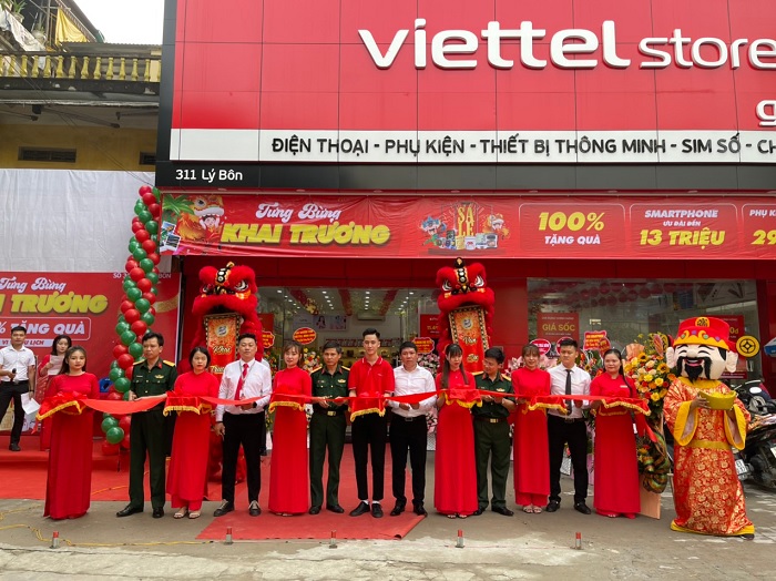 Sắm tưng bừng - Mừng khai trương 11 siêu thị Viettel Store mới, smartphone, dịch vụ giảm đến 50%, phụ kiện chỉ 29 ngàn