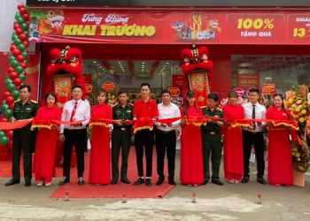 Sắm tưng bừng – Mừng khai trương 11 siêu thị Viettel Store mới, smartphone giảm đến 50%, Bảo hiểm Thiết bị Di động Giảm đến 35%, phụ kiện chỉ từ 29 ngàn