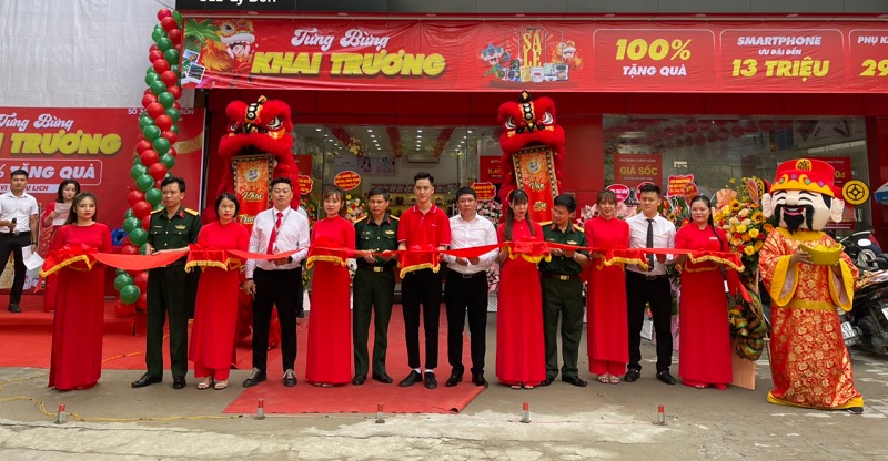 Sắm tưng bừng – Mừng khai trương 11 siêu thị Viettel Store mới, smartphone giảm đến 50%, Bảo hiểm Thiết bị Di động Giảm đến 35%, phụ kiện chỉ từ 29 ngàn