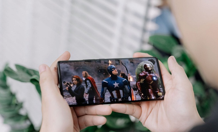 Nhìn chung 2 chiếc điện thoại này đều mang đến trải nghiệm thị giác tuyệt vời