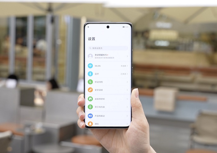 Mặt trước của Honor 70 Pro+