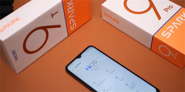 Tecno Spark 9 Pro đi kèm hộp đựng giản dị