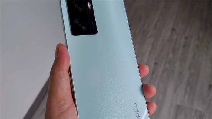 Thiết kế bắt mắt, trẻ trung