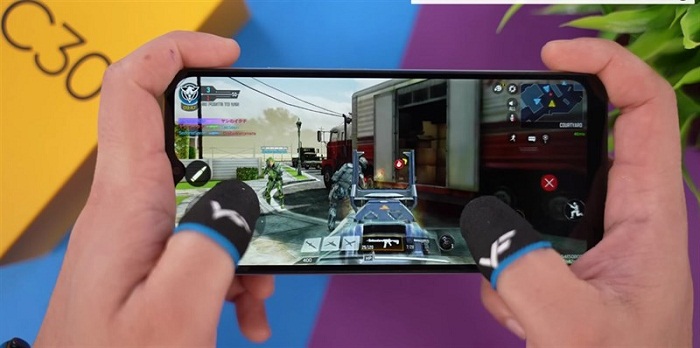 Realme C30 hoạt động khá mượt mà và cho hiệu năng ổn khi chơi 1 số tựa game có tốc độ cao