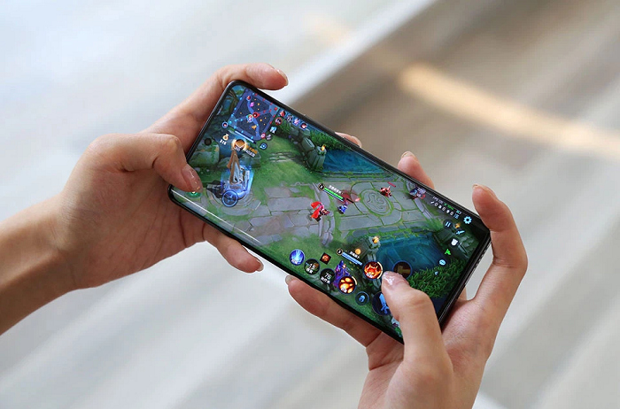 Thông số cấu hình của 2 sản phẩm mang đến cho chúng khả năng chơi game ấn tượng