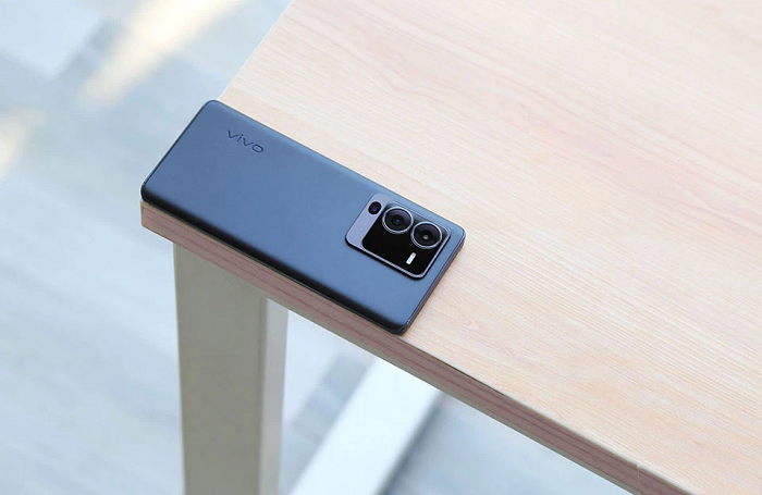  vivo S15 series còn được tích hợp công nghệ chống rung mới giúp hình ảnh, video ít bị rung mờ