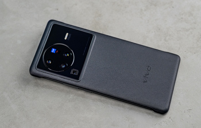 Con chip Snapdragon 8 Gen 1 mang lại cho vivo X80 Pro một hiệu năng rất mạnh mẽ