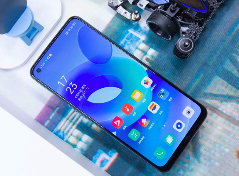OPPO A95 được tích hợp thêm chế độ chăm sóc mắt có khả năng tự động điều chỉnh độ sáng để bảo vệ mắt