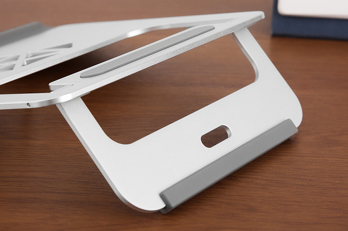 Sử dụng đế tản nhiệt