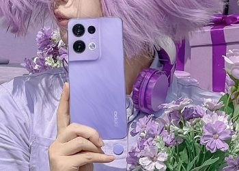Cận cảnh OPPO Reno8 màu Tím Iris