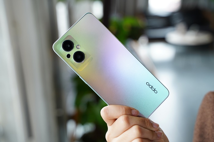 OPPO Reno7 Z 5G nổi bật với thiết kế OPPO Glow độc quyền
