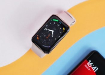 Mở hộp Xiaomi Mi Band 7 Pro