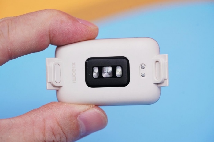 Mặt sau của Mi Band 7 Pro