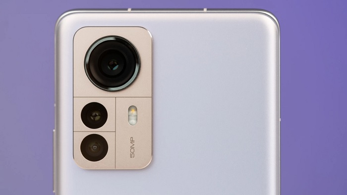 Cận cảnh camera trên Xiaomi 12 Pro