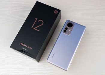 Mở hộp Xiaomi 12 Pro