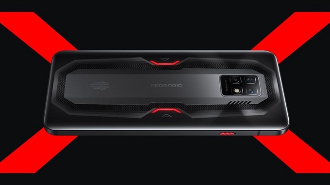 Red Magic 7S còn đi kèm với hệ thống làm mát ICE 10.0 tuyệt vời