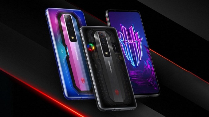 Red Magic 7S được trang bị tần số quét 165Hz cực mượt mà