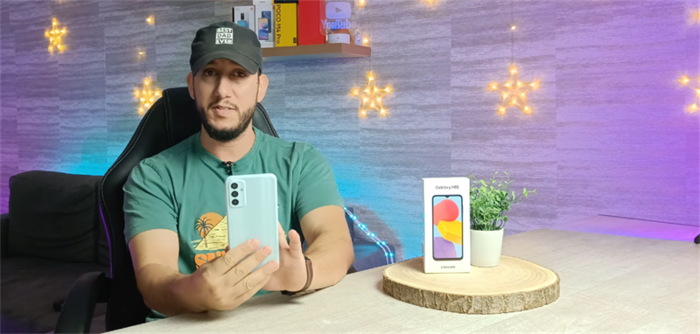 Galaxy M13 mang đến cảm giác là một thiết bị tầm trung nhiều hơn là giá rẻ