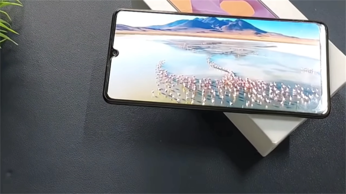 Galaxy M13 còn sở hữu màn hình lớn 6.6 inch