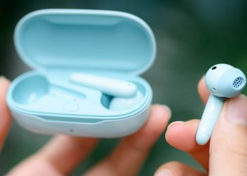 Trên tay Huawei Freebuds SE
