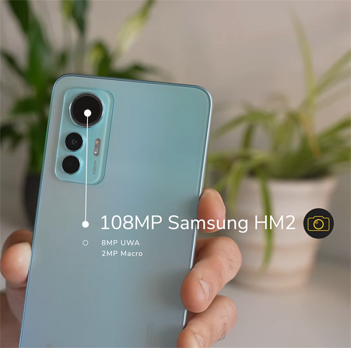 Xiaomi 12 Lite còn được trang bị cụm 3 camera sau cực kỳ nổi bật