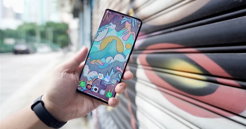 Trên tay Xiaomi 12S Ultra: Thiết kế ấn tượng, hiệu năng mạnh mẽ, viền camera có vàng 23K, nhiếp ảnh cực đỉnh