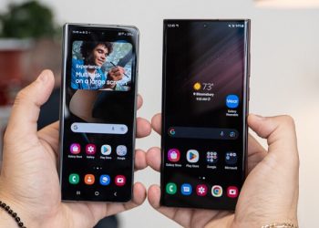 So sánh Samsung Galaxy Z Fold4 và Galaxy S22 Ultra: Siêu phẩm nào đáng mua hơn?