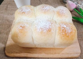 Cách làm bánh mì sữa phô mai cream cheese bằng lò nướng thơm ngon, béo ngậy