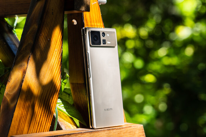 Cận cảnh Xiaomi MIX Fold 2