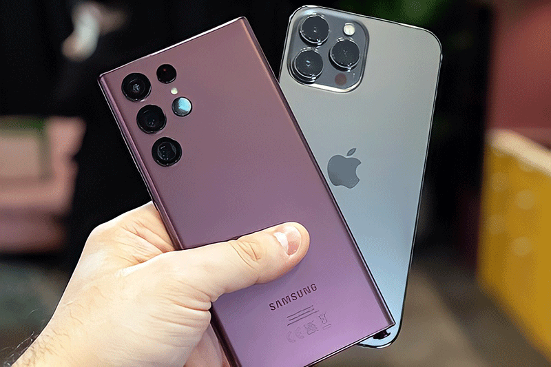 Cuộc “so kè” giữa Samsung Galaxy S22 và iPhone 14 Series đã bùng nổ, liệu “chiến thắng” sẽ thuộc về ai?