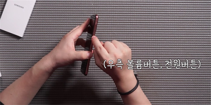 trên tay Galaxy Buddy2