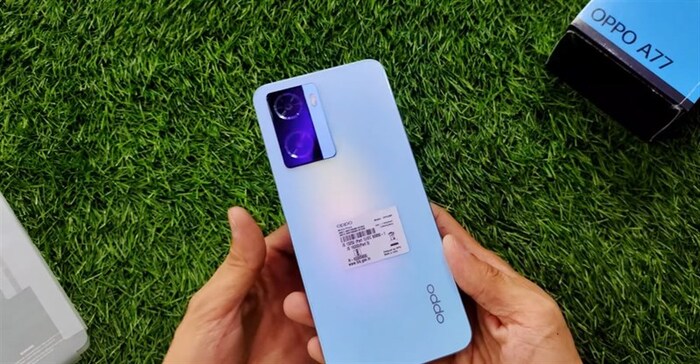 OPPO A77 sở hữu hai phiên bản màu vô cùng độc đáo