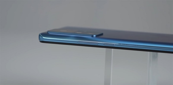 trên tay Redmi K50 Extreme Edition