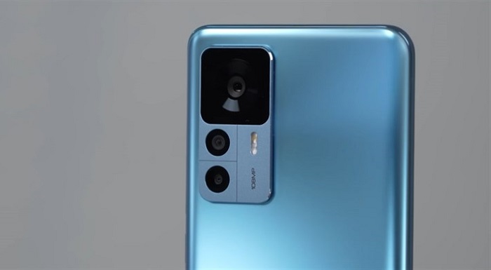 trên tay Redmi K50 Extreme Edition