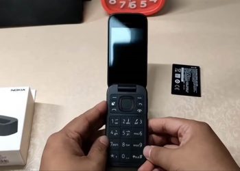 Trên tay Nokia 2660 Flip