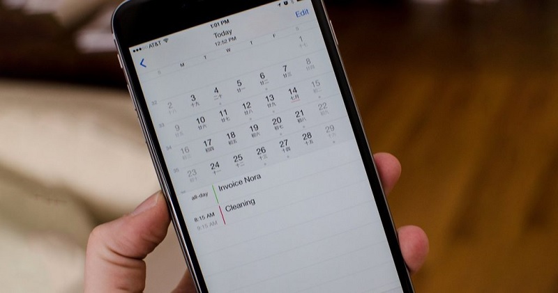 Hướng dẫn cách xem lịch âm trên iPhone tiện lợi