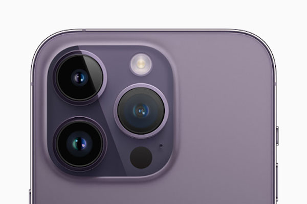 Hệ thống camera chụp ảnh chuyên nghiệp của iPhone 14 Pro và 14 Pro Max với “3 mắt” kết hợp cùng Photonic Engine đã tăng khả năng chụp ảnh tốt hơn trong điều kiện thiếu sáng