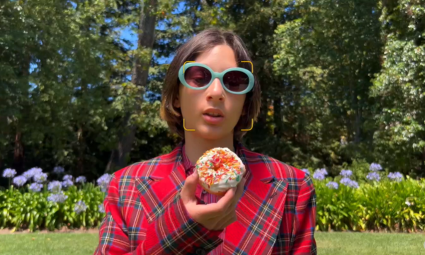 Khả năng chụp ảnh trên iPhone 14 dùng chip A15 giúp chủ thể luôn nổi bật trong khung hình.