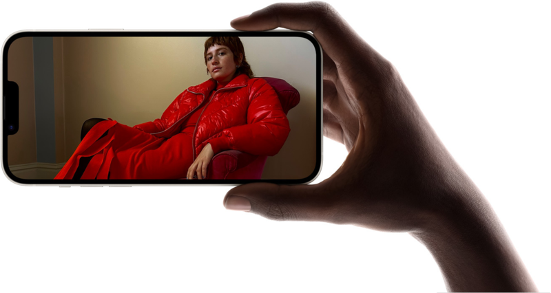 iPhone 14 có kích cỡ vừa tay cầm người tiêu dùng