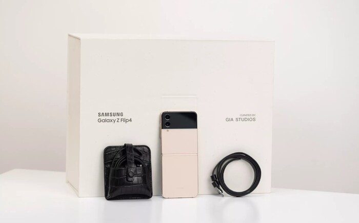 Ví đựng thẻ và thắt lưng