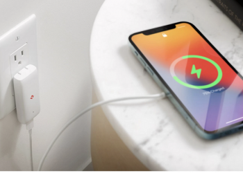 Với công nghệ sạc nhanh iPhone có hiệu suất 30W, đây được coi là bước cải tiến nổi bật của nhà “Táo”