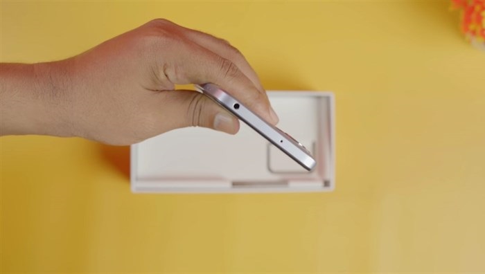 Trên tay Redmi 11 Prime 5G