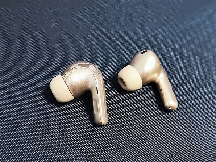 Tai nghe Xiaomi Buds 4 Pro được thiets kế theo dạng in-ear.